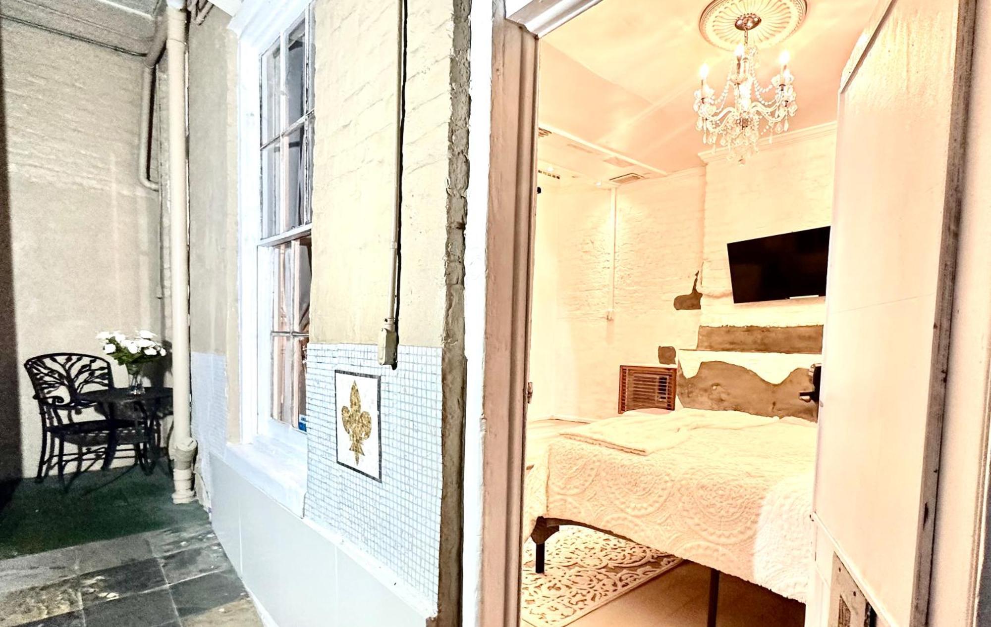 Fleur De Lis Mansion Bed & Breakfast นิวออร์ลีนส์ ภายนอก รูปภาพ