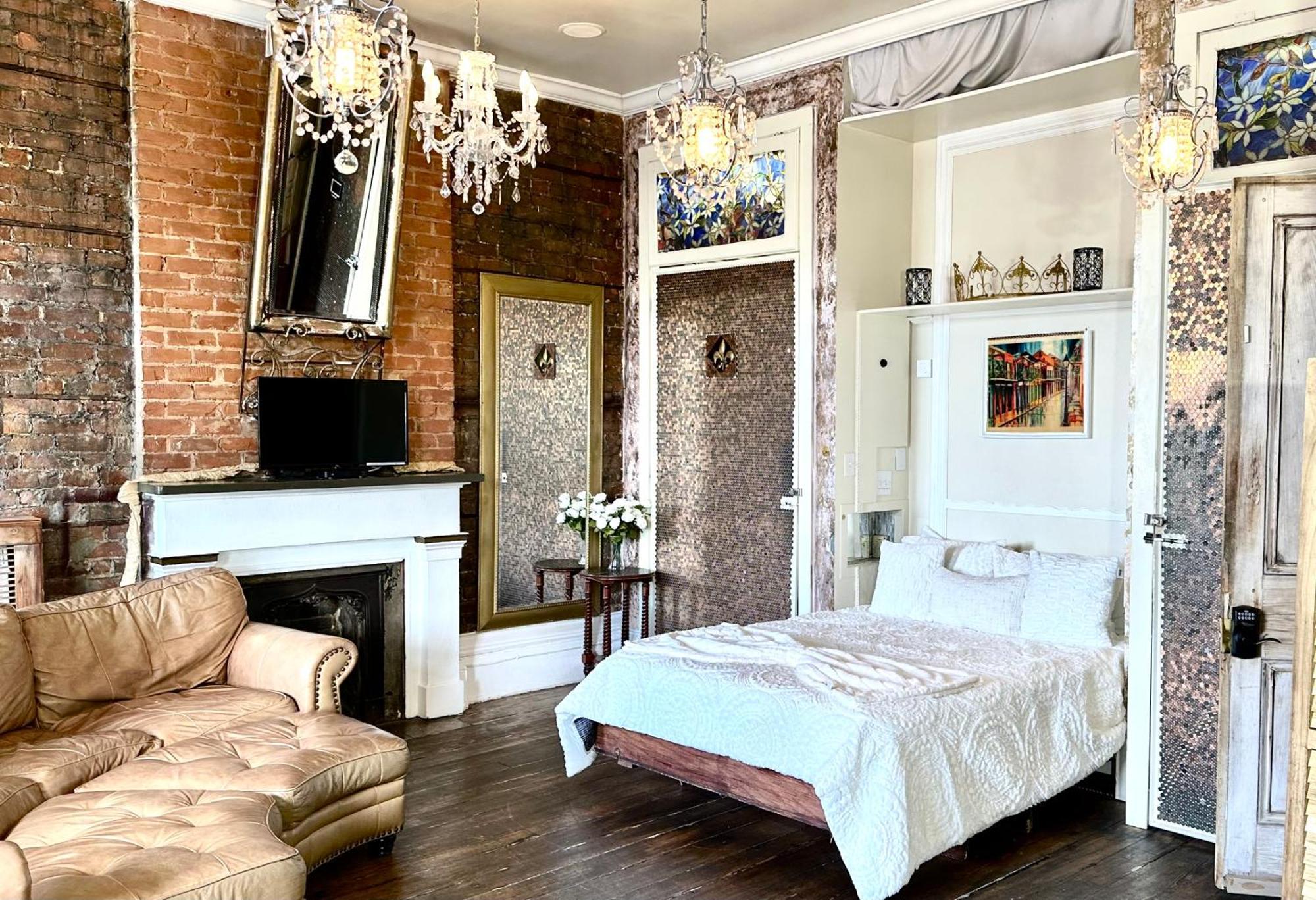 Fleur De Lis Mansion Bed & Breakfast นิวออร์ลีนส์ ภายนอก รูปภาพ